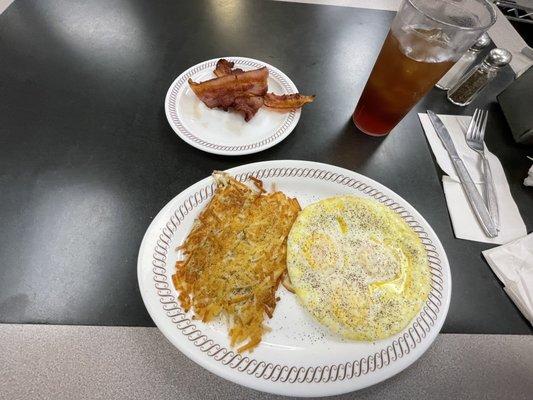 Eggs over medium, hash browns, & bacon w/ iced tea