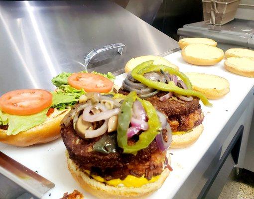 Garden Burger with BBQ Jackfruit