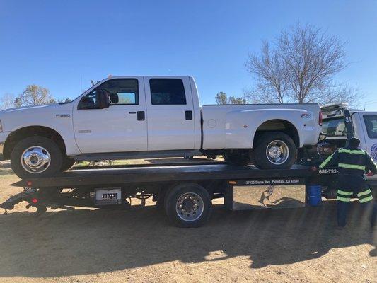 F350 Dually loaded backwards as requested.  Thank you WILLIAM!