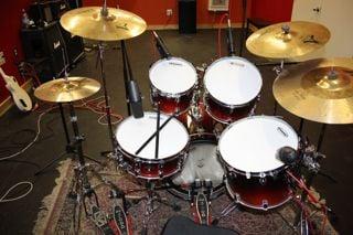 Tama Star Classic Bubinga Maple Kit in Live Room. Zildjian Cymbals