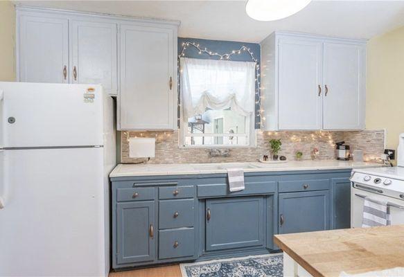 Kitchen Before Remodel