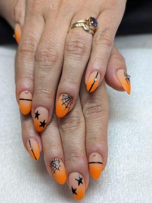 Damn, our girl yenyen doing what she does best. Starting the spooky season already here at #nailbar! #nb #2024. book ahead!