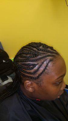 Design cornrows