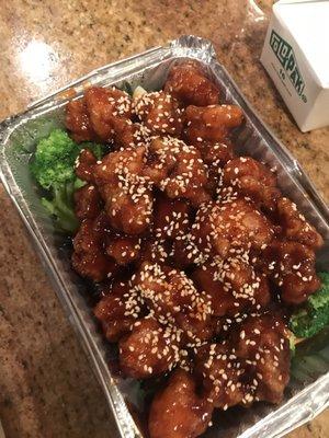 Sesame chicken (nice and crispy)