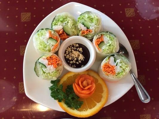 Summer roll. Yummy!