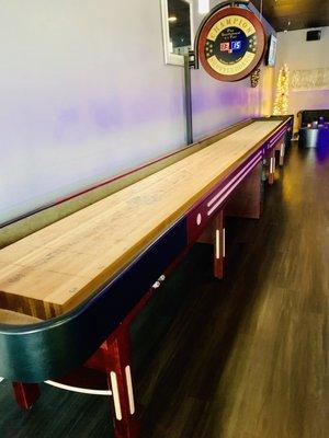 Shuffleboard fun!