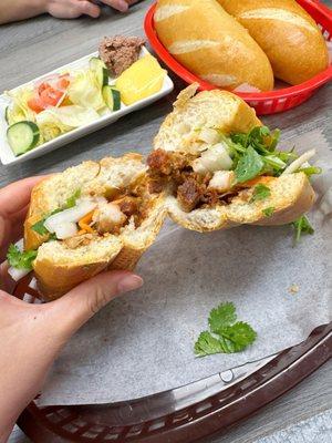 Banh Mi Heo Quay (Roasted Pork Sandwich)