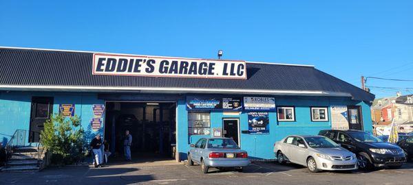 Eddie's Garage