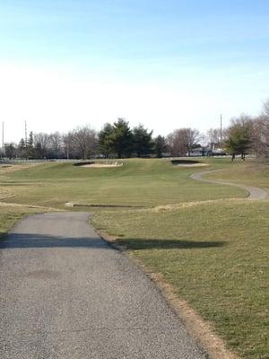 Facing 6th hole, par 3