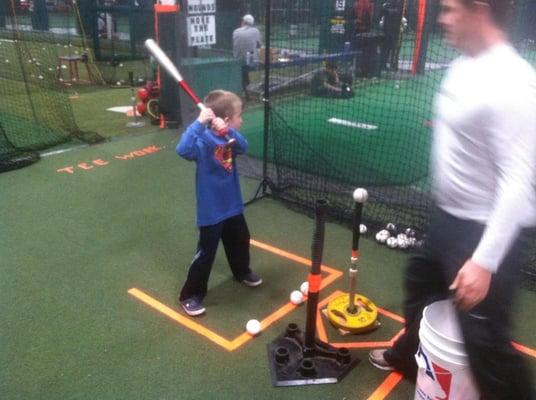 Slugger taking advantage of the CG1™ Hitting aid