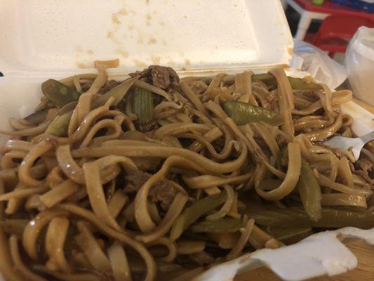 Beef lo mein