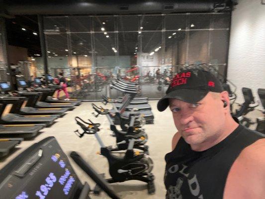 Morning Cardio in the new Golds Gym in Flower Mound!  What an amazing experience in this state of the art facility!