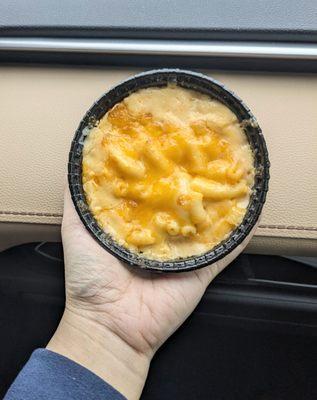 Wow. Their mac n cheese is pretty tasty!