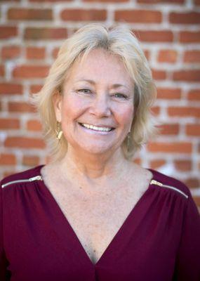 Terry Santoro Real Estate Agent in Amador county / Gold Country Modern Real Estate in Amador county