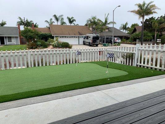 Laguna Turf - Artificial Grass & Putting Greens