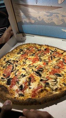 Original Wood Fired Tomato Pie with Mushrooms = GOOOOD