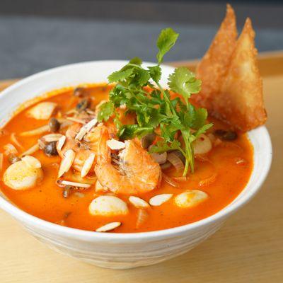 Tom Yum Noodles with Shrimps