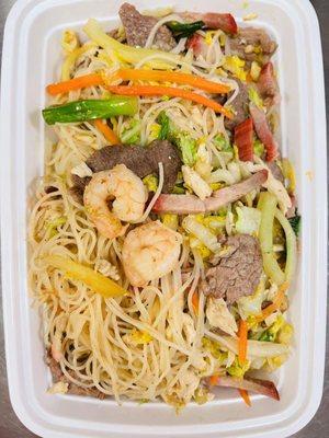 Combination Chow Mein Fun