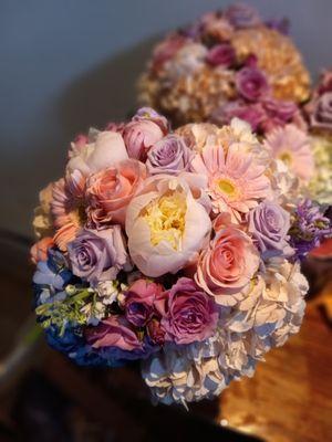 Cathy & Ashley bridal bouquet 70.00