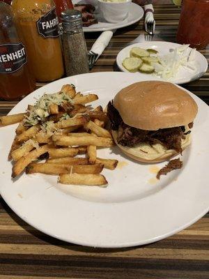 Chopped brisket sandwich w/garlic fries. Looked great but surprisingly had no flavor