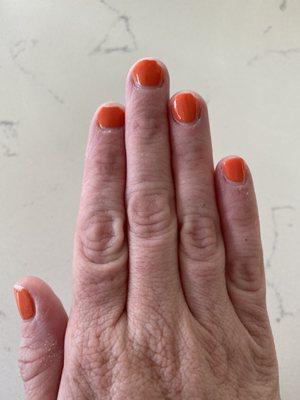 Gel manicure chipping