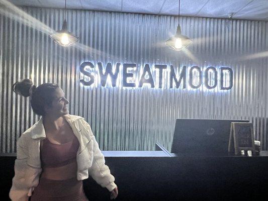 Sweatmood - Group Fitness &  Cycling Studio