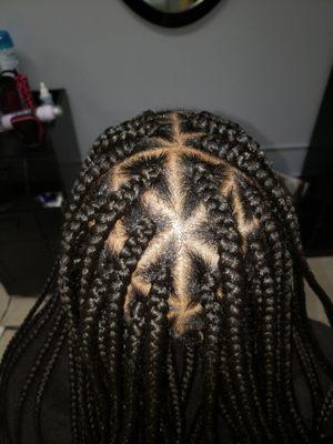 Triangle box braids