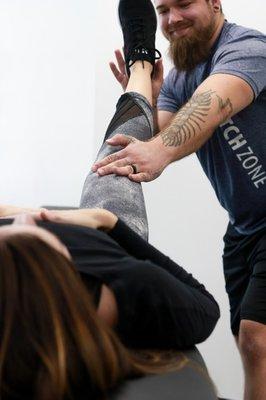 Our gentle stretch method reconnects your nervous system with your muscles.