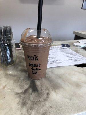 Peanut butter cup shake