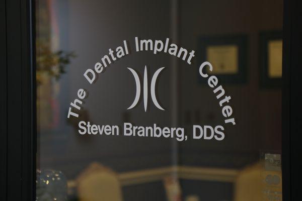 The Dental Implant Center