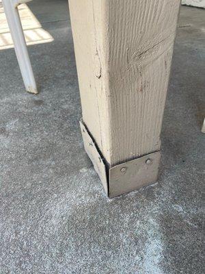 support beam to 2nd floor balcony