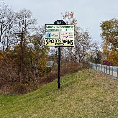 Grass & Goodness Road Sign