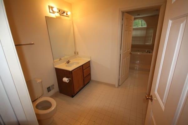 Master bath - Before