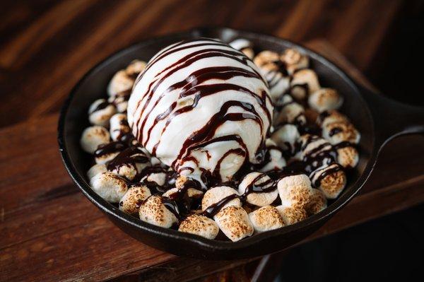 S'Mores Cookie Skillet a la Mode