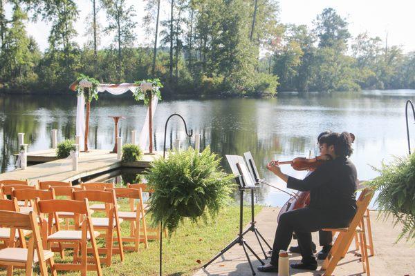 Natural wood garden chairs used for a wedding ceremony. Beautiful and perfect for fall weddings!