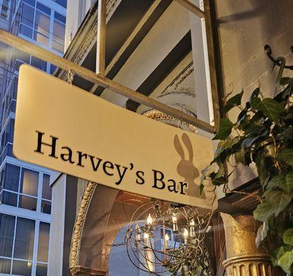 Harvey's Bar