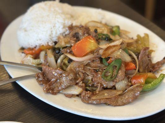 酸菜牛肉飯