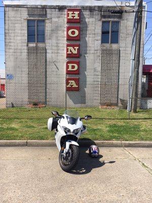 Cool older Honda sign, "You meet the nicest people on a Honda."