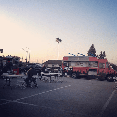 Sunset view of food truck event. (The Lobos truck in the background)