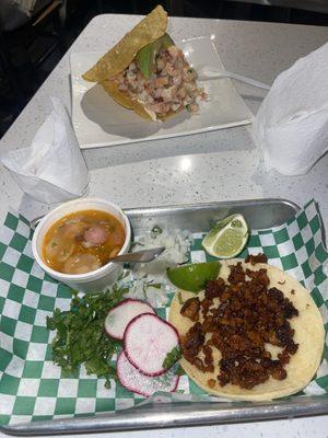 Tacos Kchetes Sports Bar