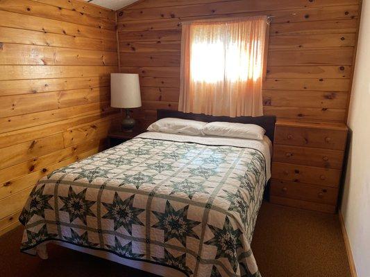 Pines Cottage Bedroom