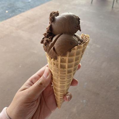 Chocolate Chunk Brownie with waffle cone (kid size)