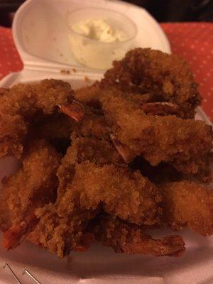 16 Fried shrimp (comes with tarter sauce)