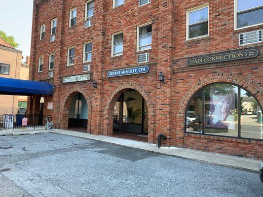 Office Storefront - Sleepy Hollow Business District