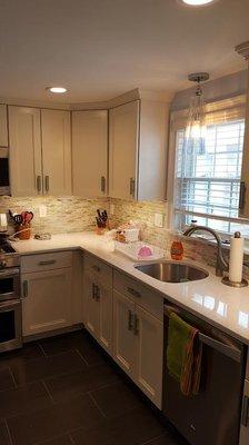 Kitchen remodel with under cabinet lighting and over-sink pendant light