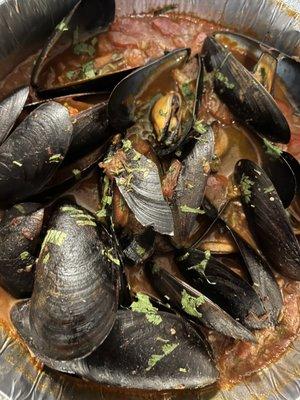 drunken mussels (11/19/2022 special)