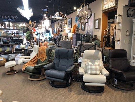 Experience the comfort of Stressless seating.