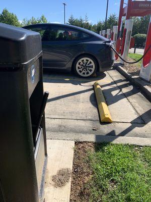 Tesla Supercharger - Mount Airy