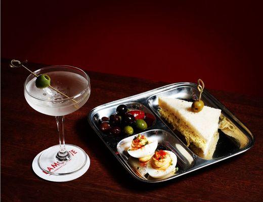 Canapé and Martinis