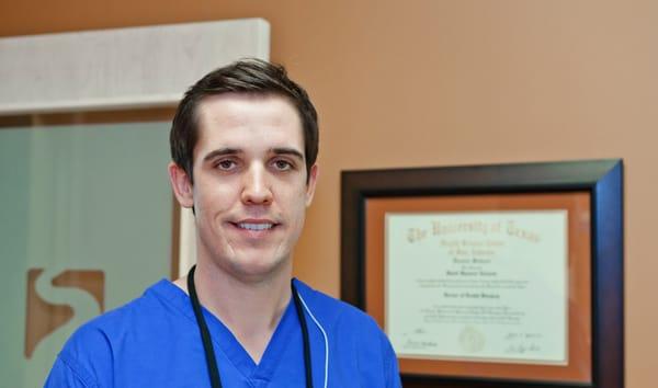 Dr. Earnest is a friendly and caring New Braunfels Dentist, he graduated from UT Health Science Center.